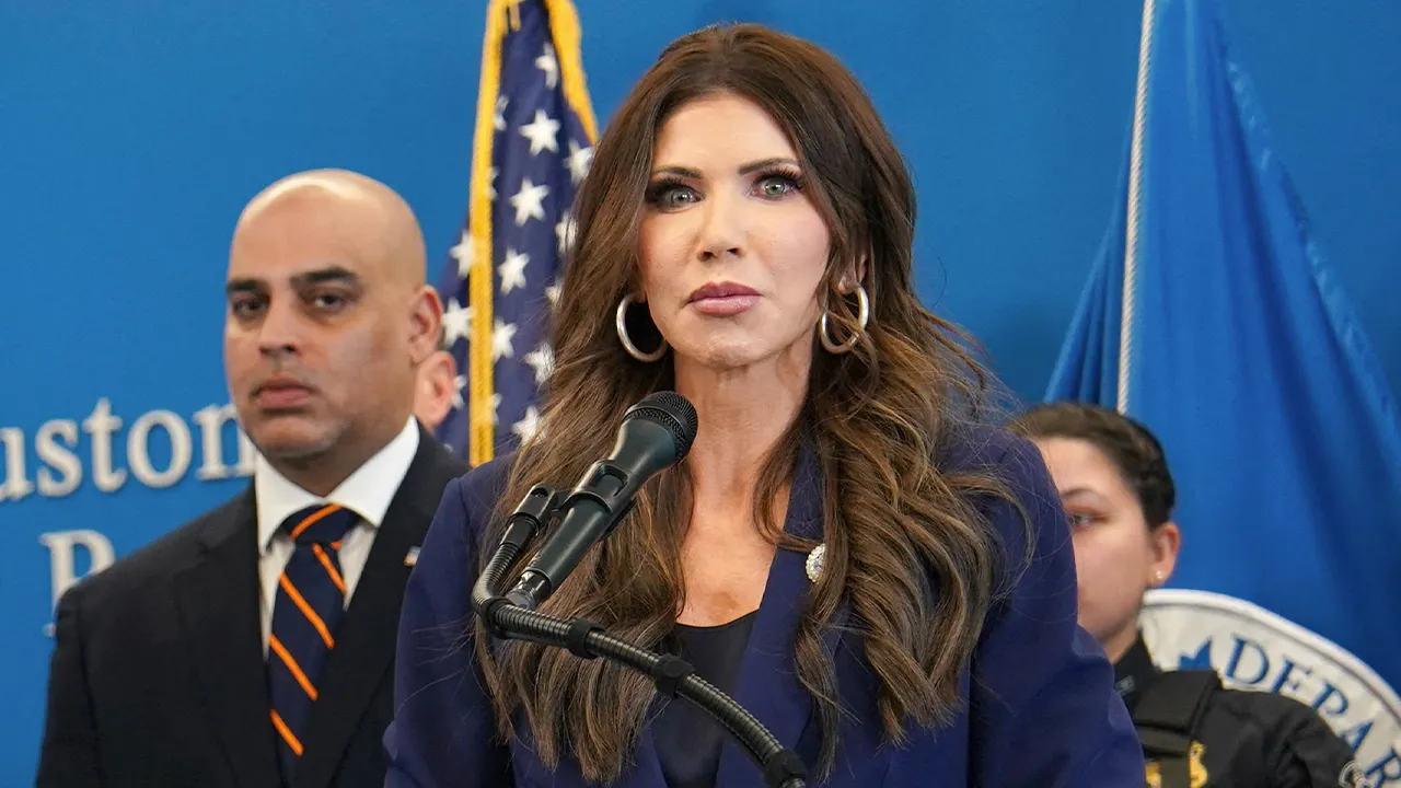 Senate Republicans call for Noem's resignation and face backlash after turmoil in Minnesota