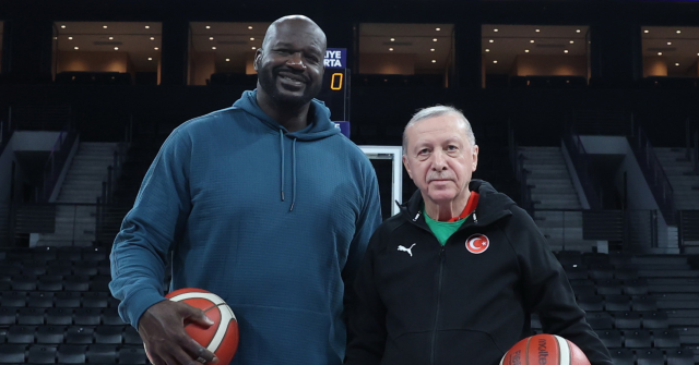 Shaquille O'Neal Shoots Hoops with Turkish Strongman Erdogan