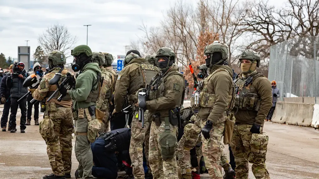 Software engineers confused for ICE agents face harassment during lunch in Minneapolis