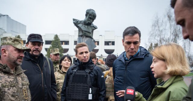 Spanish PM Sánchez Advocates for Establishing 'European Armed Forces'