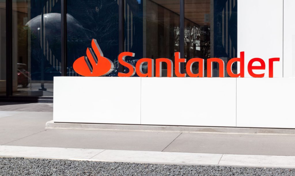 Spanish Regulator Fines Santander $47 Million