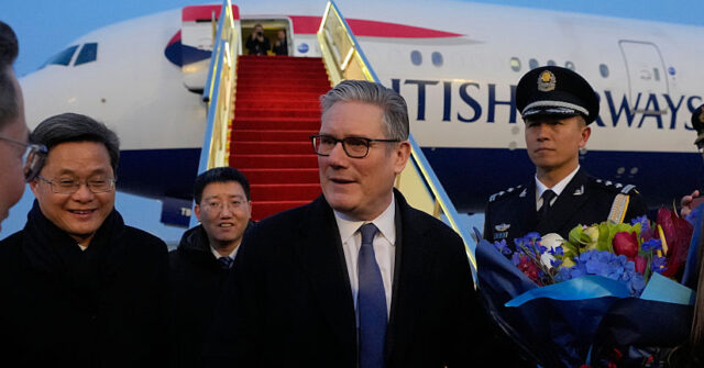 Starmer Collaborated With Disgraced Lawyer in 'Witch Hunt' Aimed at Troops: Report