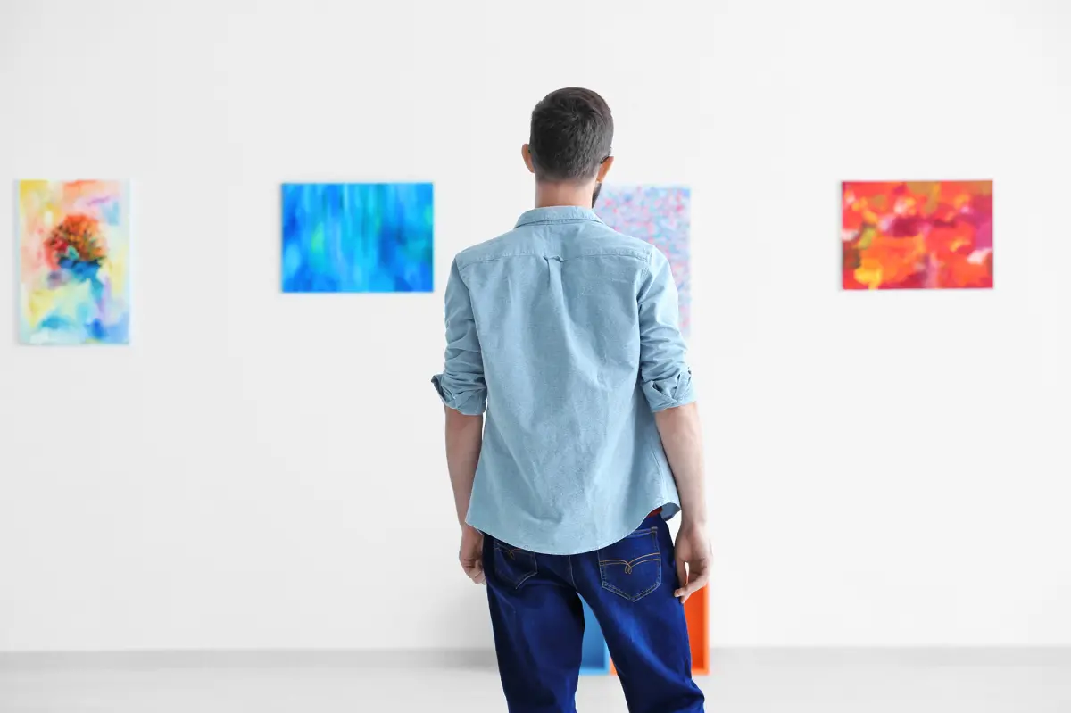 Student consumes AI art in bold protest at university in Alaska