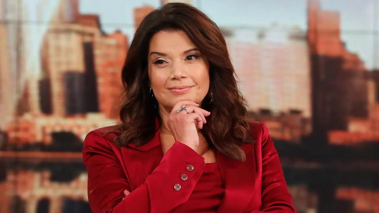 Sunny Hostin and Ana Navarro dispute over Maduro's capture on 'The View'