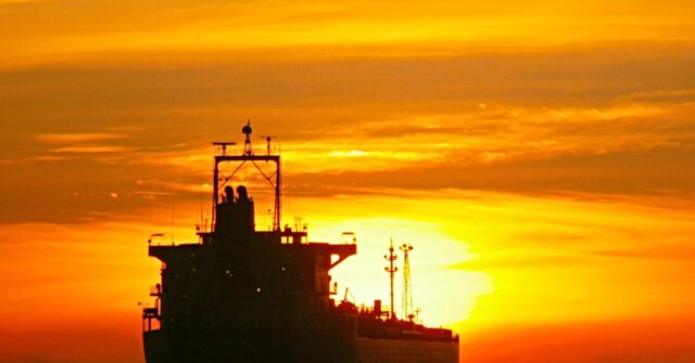 Supertankers Heading to Collect Venezuelan Oil for China Are Turning Around