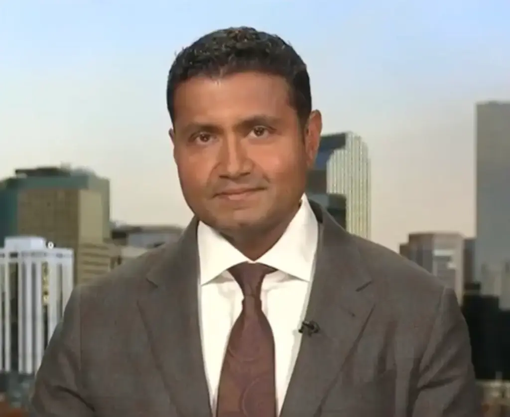 The U.S. must rapidly develop AI manufacturing to avoid global tensions and surpass competitors, according to a tech executive.