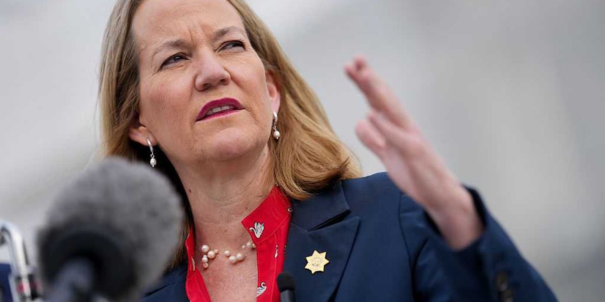 "Threatening to harm someone": Democratic AG surprises with comments about shooting ICE agents in 'stand your ground' Arizona