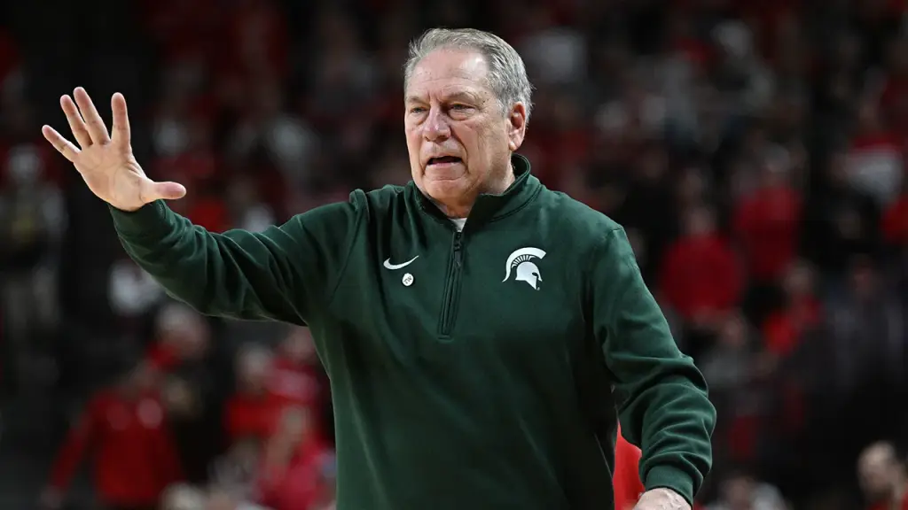 Tom Izzo of the Spartans shouts at a former player, resulting in his ejection from the game