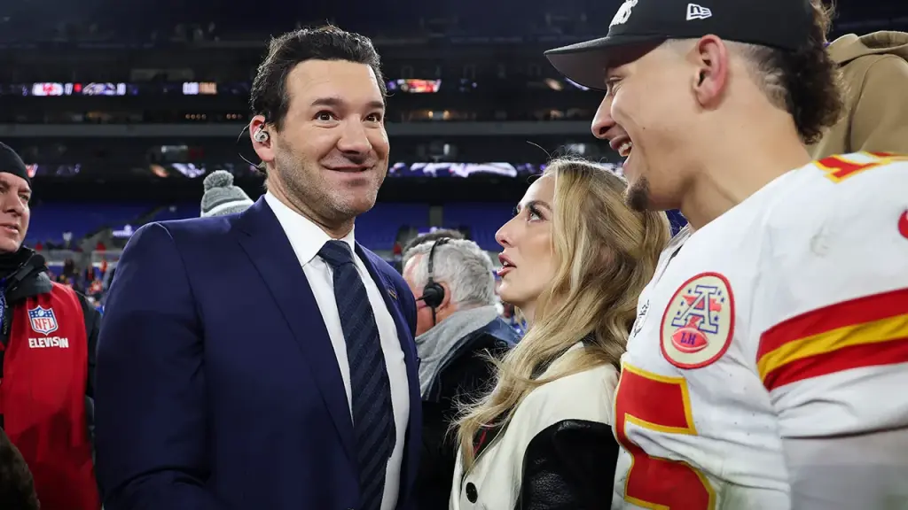 Tony Romo faces criticism for his comments during the NFL playoff game