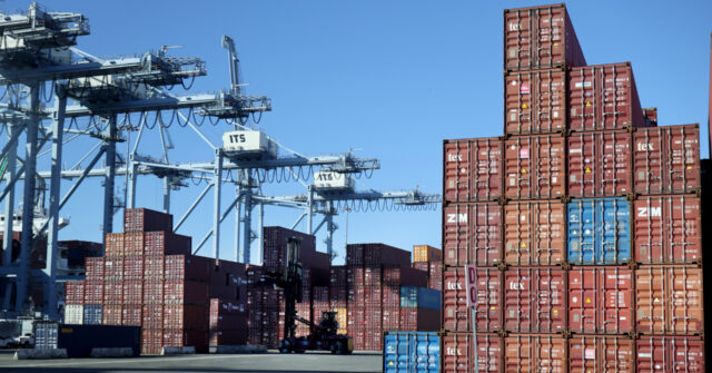 Trade Deficit in the U.S. Increases in November Due to Capital Goods Imports