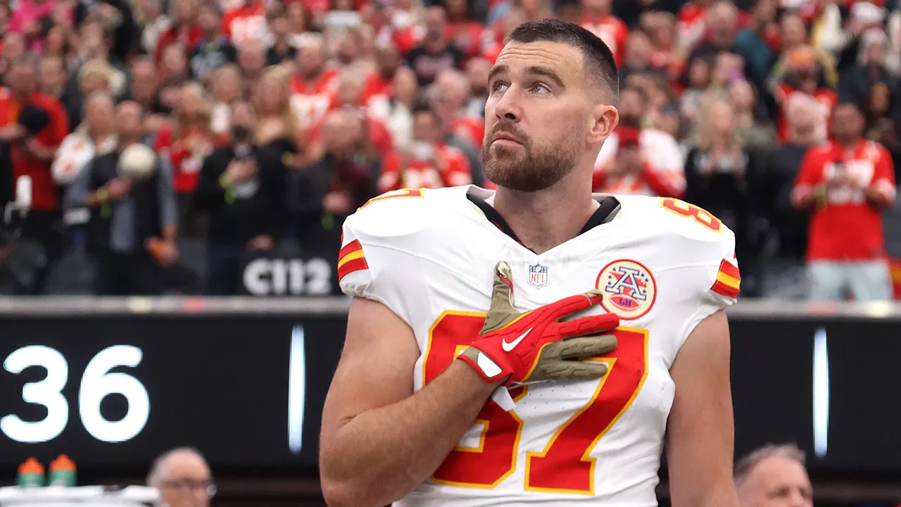 Travis Kelce achieves significant milestone, stays undecided after Week 18 defeat