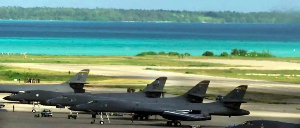 Trump Criticizes UK's Plan to Surrender Island with Important US Military Base