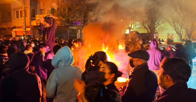 Trump assures 'Iranian Patriots' that assistance is coming soon