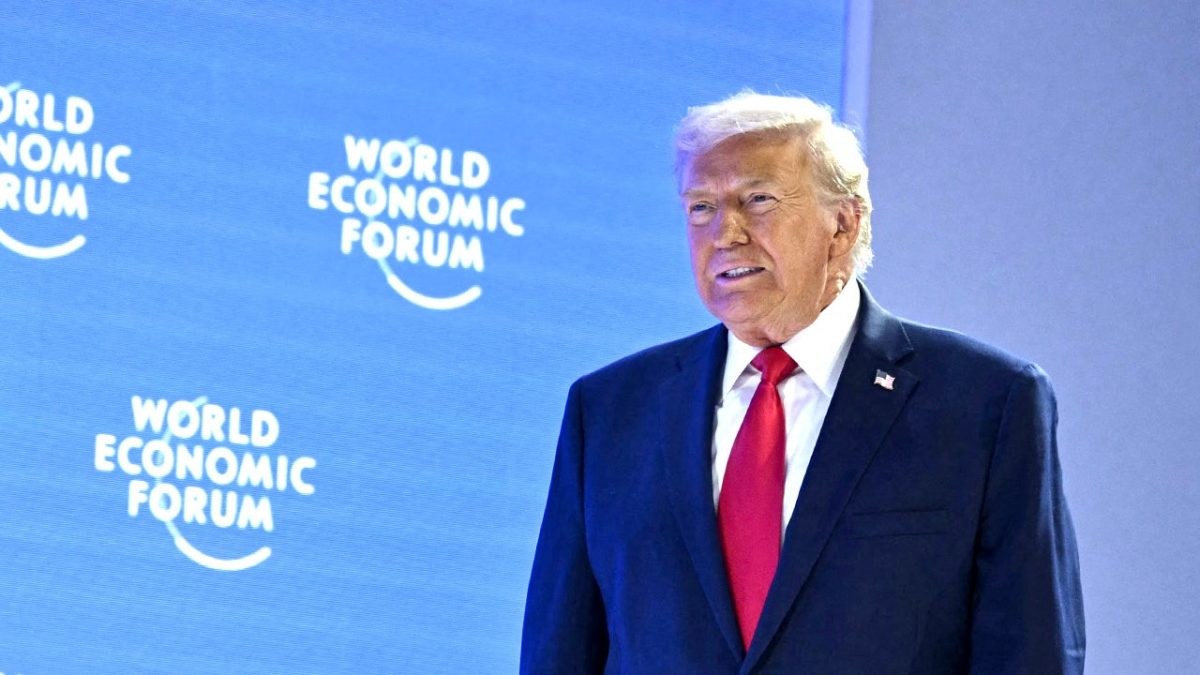 Trump criticizes Biden's policies at the Davos World Economic Forum