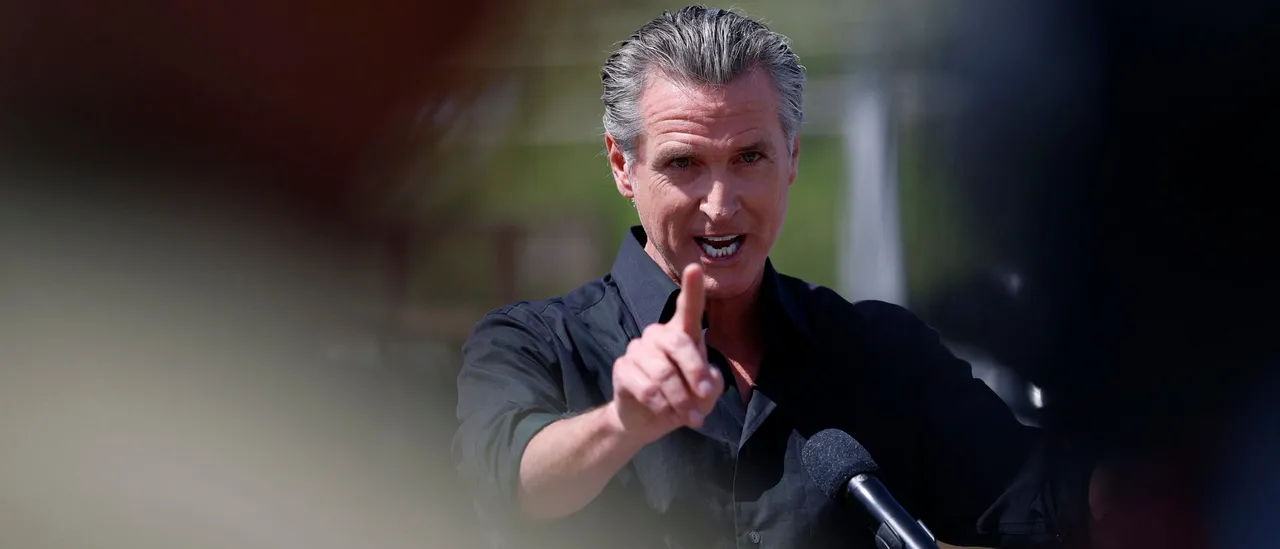 Undocumented Truck Drivers Charged with Cocaine Smuggling Obtained Licenses in Sanctuary California