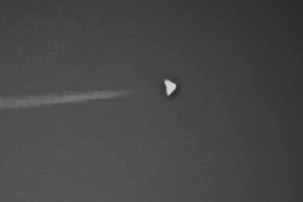 Unidentified 'Dorito-shaped' aircraft seen flying at night over Area 51