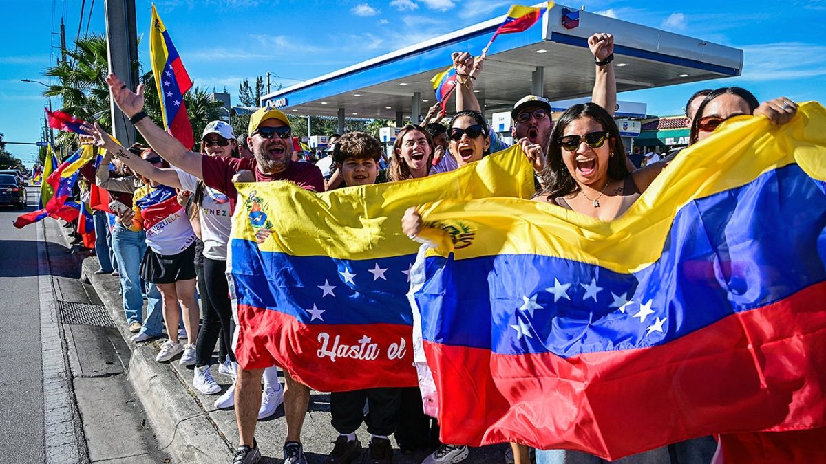 Venezuelan Americans rejoice over Maduro's arrest in South Florida