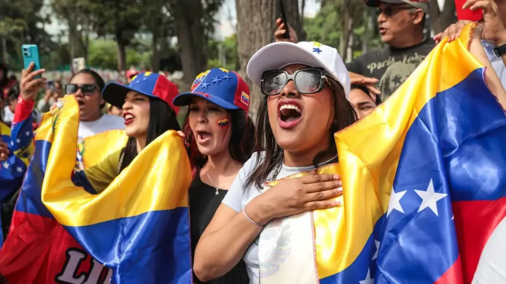 Venezuelans rejoice over Maduro's capture following Trump's announcement