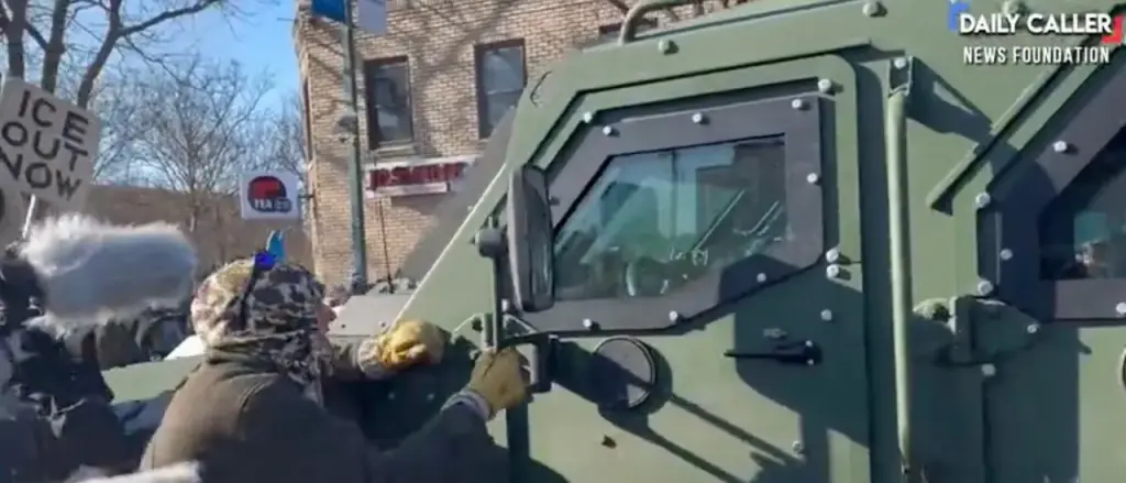 Violence Breaks Out in Minneapolis Following Second Deadly Shooting Involving Federal Agents