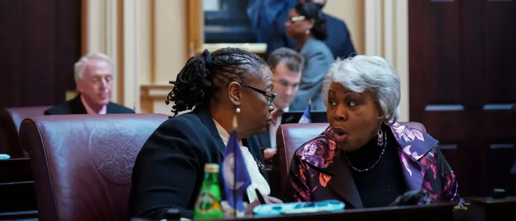 Virginia Democrat Overcomes Senators’ ‘Cuck Chair’ Coaching to Establish Dominance and Push Republicans to the Brink