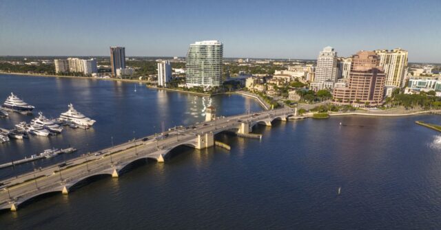 Wells Fargo Relocates Wealth Headquarters to Florida as Financial Companies Leave Blue States