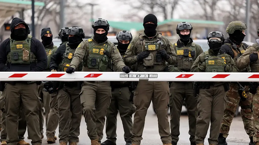 White House cautions that House Democrat's ICE QR code legislation will lead to a 'doxxing campaign'