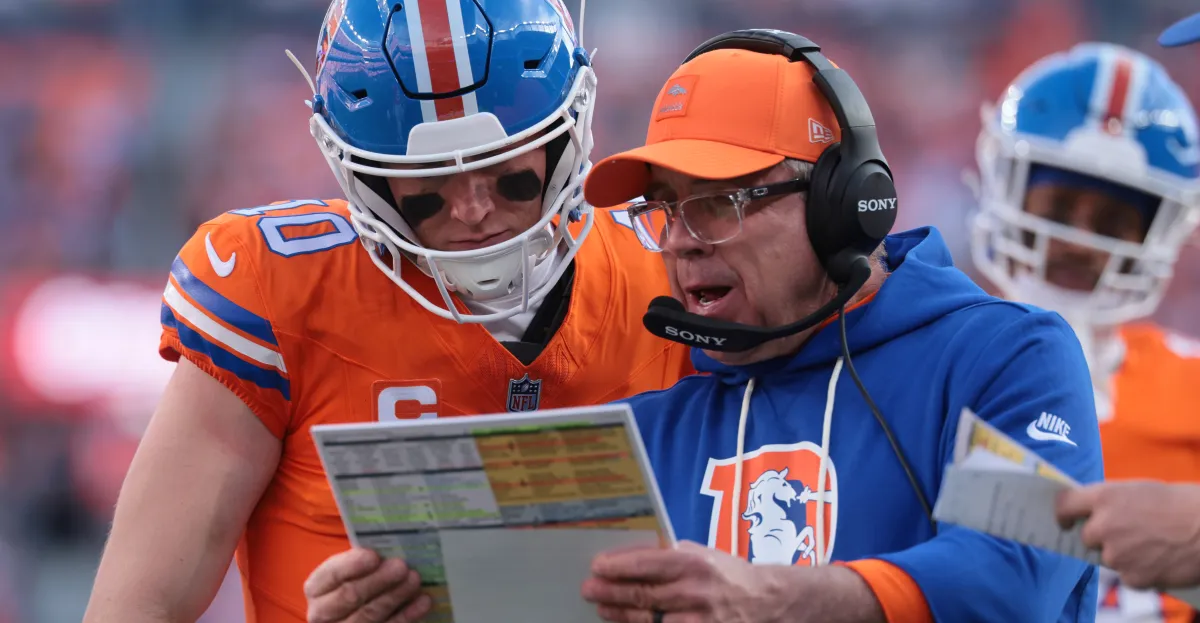 Who will the Broncos face in the AFC Divisional round?