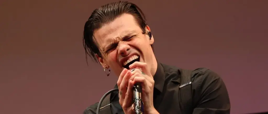 Yungblud Supports the People of Iran