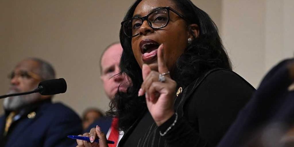 "Are you worried about going to hell?" Democrat charged with felony assault expresses concerns about God's judgment to ICE director