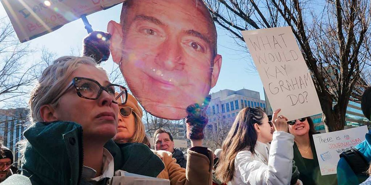 Attribute the Washington Post's decline to bias, not Bezos.