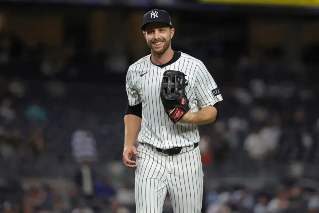 Austin Slater joins the Tigers after considering a return to the Yankees.