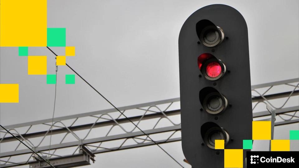 Bitcoin price review: BTC encounters new resistance around $71,000