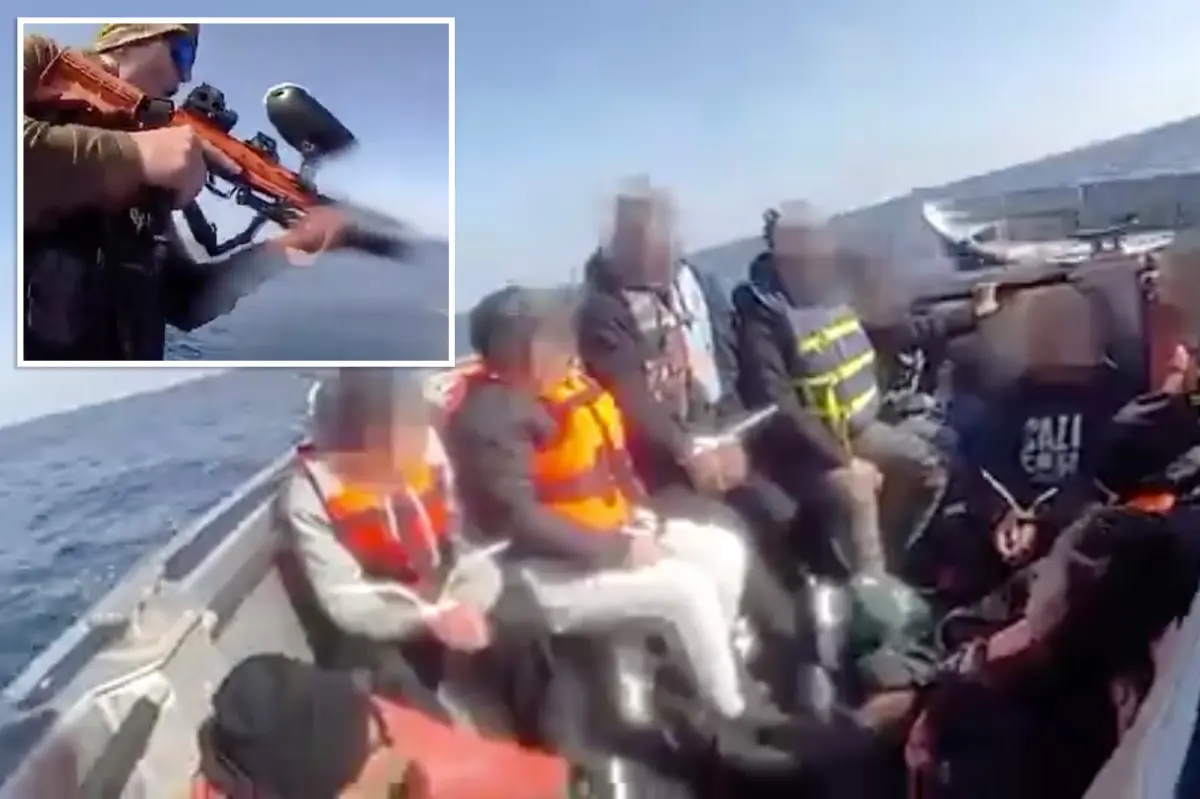 Border Patrol near San Diego intercepts vessel carrying undocumented immigrants