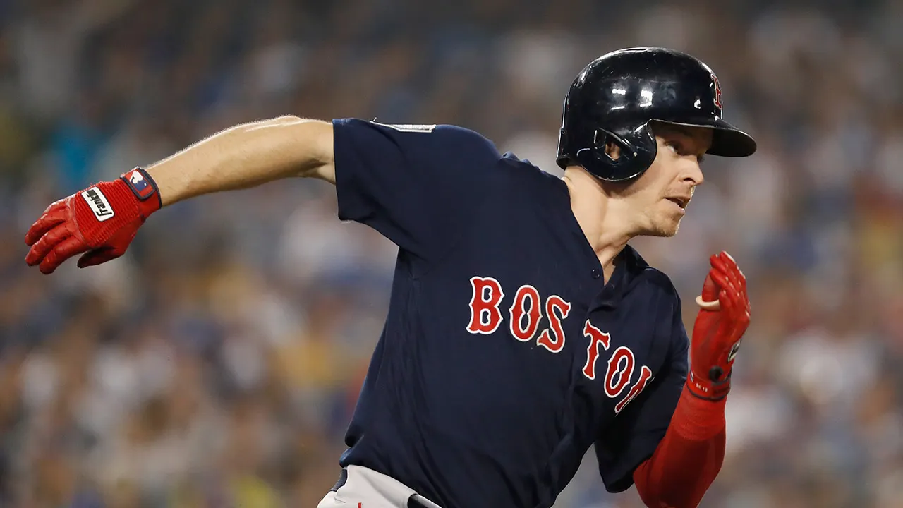 Brock Holt claims a 2018 Red Sox player threatened to shoot and kill teammates.