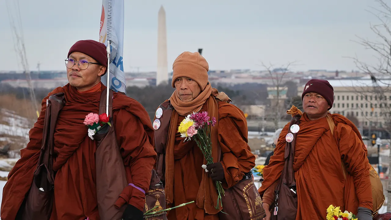 Buddhist monks finish 2,300-mile journey for peace in Washington D.C.