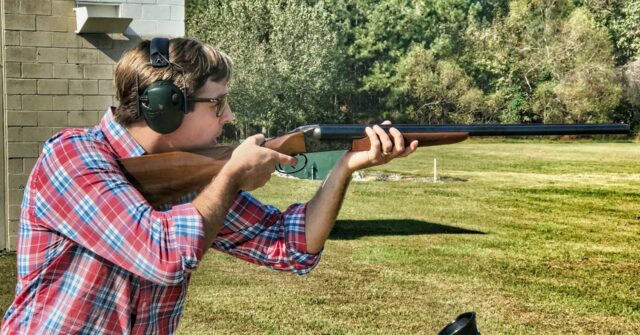 California Democrats Advocate for Training Course for Prospective Gun Buyers