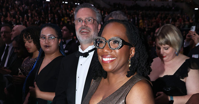 Chief Justice Roberts Urged to Look into Ketanji Brown Jackson's Actions at Grammy Awards Against ICE