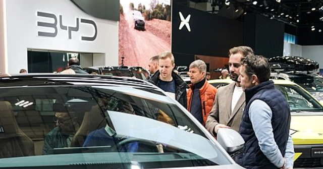 Chinese Electric Vehicle Leader BYD Sees Sales Decline for Fifth Straight Month