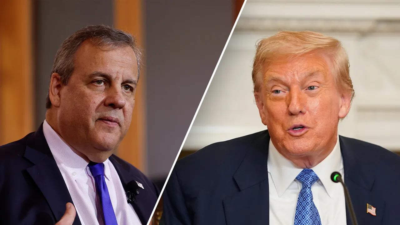 Christie says Graham talks down Trump in private while praising him in public.