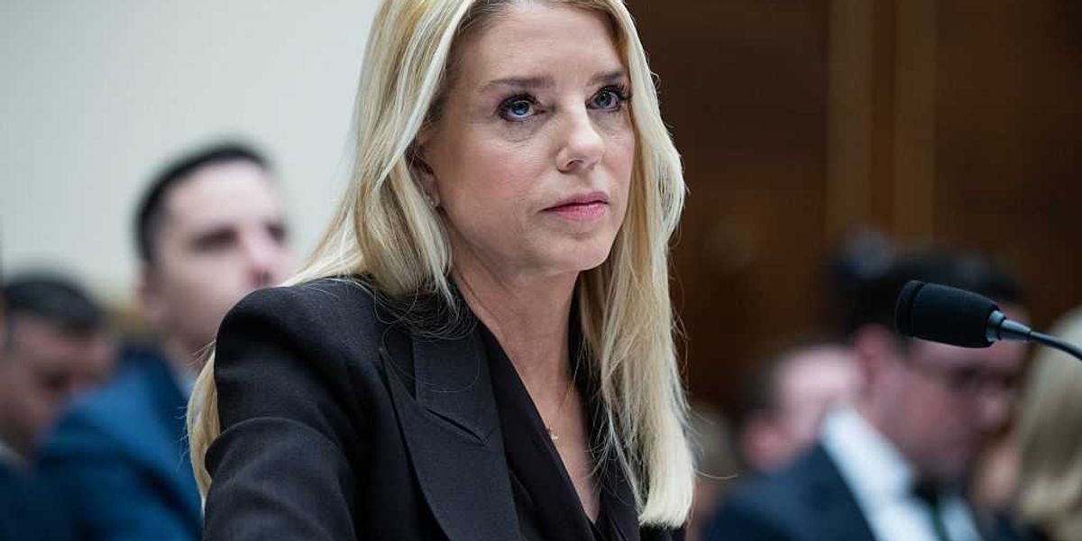 Deace: The Pam Bondi Show should be taken off the air