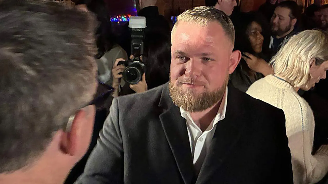 Democrat takes Texas GOP seat in surprising turnaround, Trump district changes hands