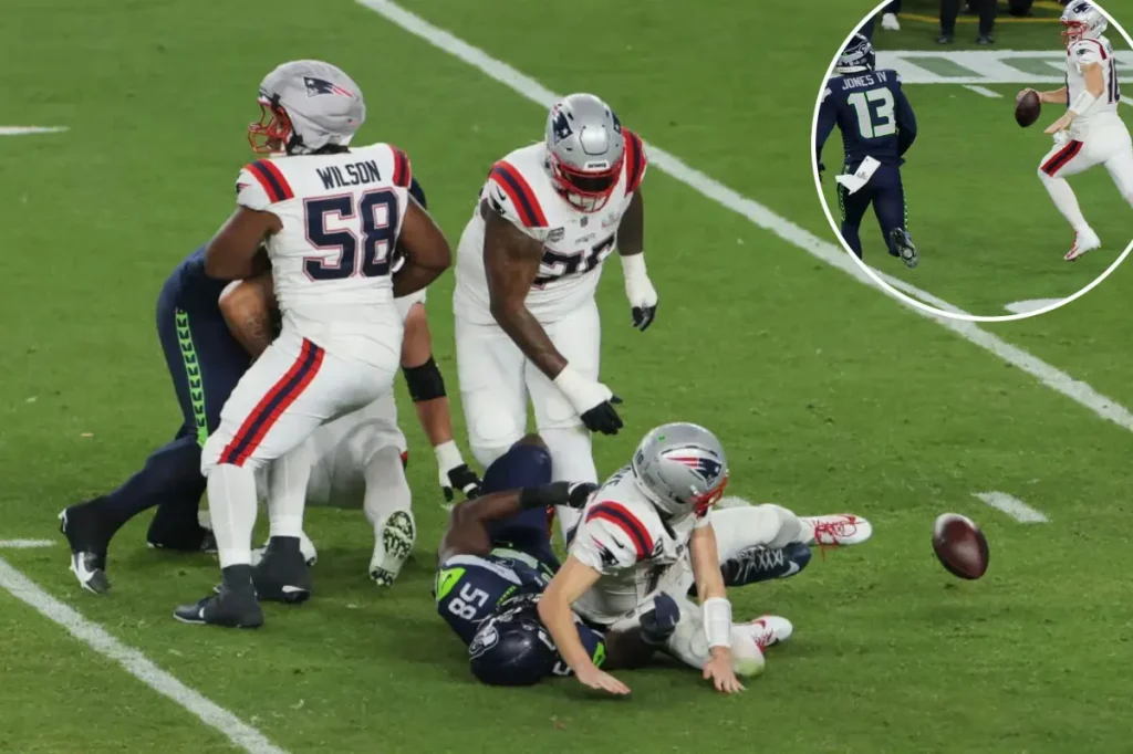 Drake Maye has struggled as Super Bowl 2026 slips away from the Patriots.