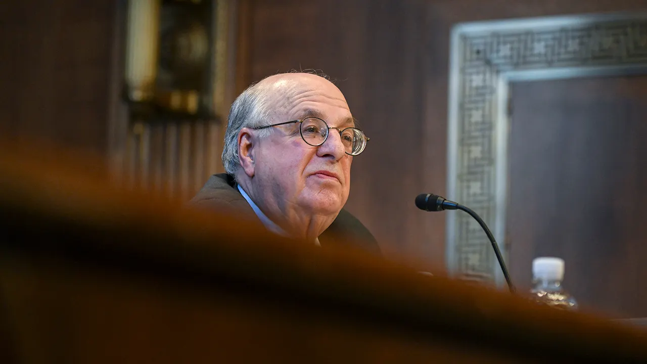 Federal judge reportedly faced a misconduct investigation prior to retirement