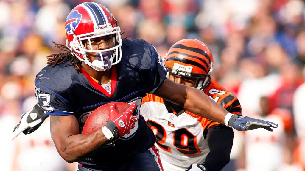 Former NFL player shares insights on Bills issues early in his career