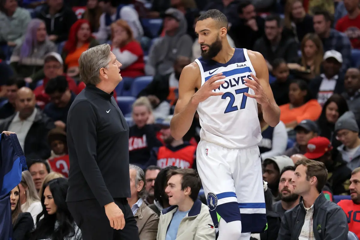 Frustrated Rudy Gobert urges coach to sit Timberwolves players due to insufficient effort