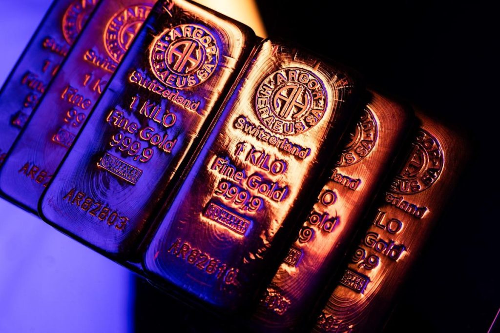 Gold Sees a Rise Above $5,000 as Quick Drop Attracts Bargain Hunters