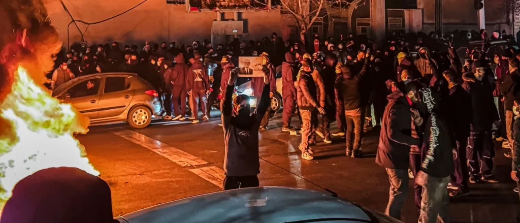 Government Conducted Secret Operations to Deliver Starlink Internet to Protesters in Iran