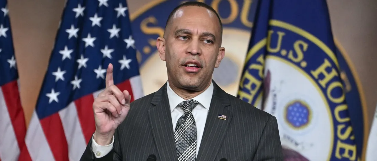 Hakeem Jeffries Claims Trump Is Doing What He Attempted During Biden's Term