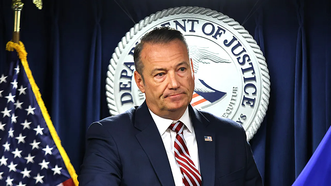 ICE monitoring 1.6 million undocumented immigrants with deportation orders, leader states