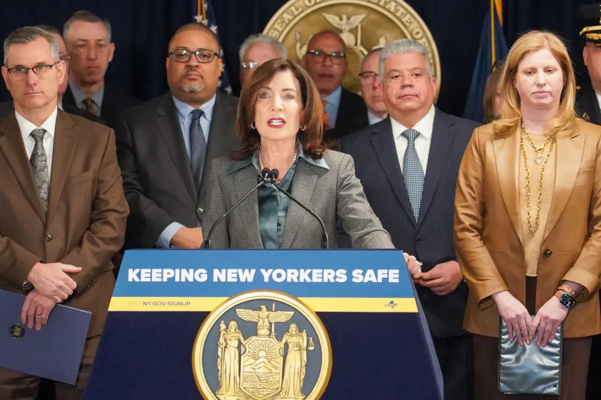 Is Hochul considering importing Minneapolis's anti-ICE disorder to New York?